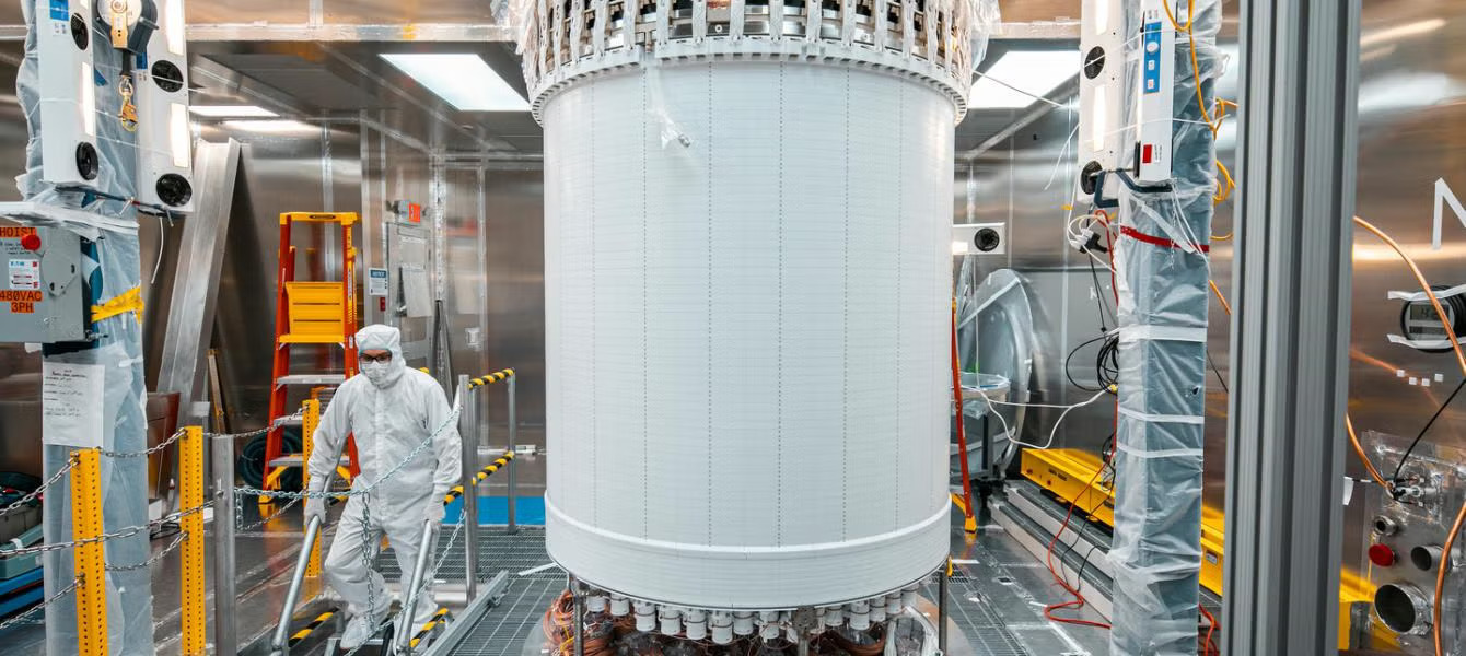 Dark Matter Detectors Research